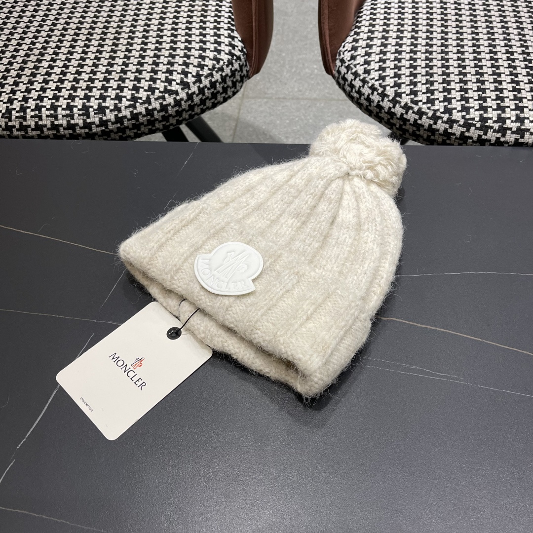  蒙口Moncler盟可睐💥官网经典针织帽，原单复刻.非常柔软亲肤，弹性很好💓有质感又非常百搭的款式~保