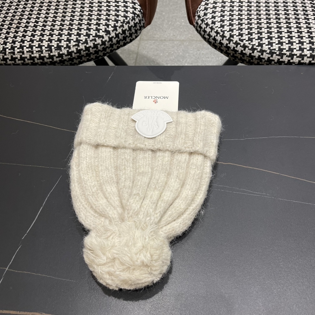  蒙口Moncler盟可睐💥官网经典针织帽，原单复刻.非常柔软亲肤，弹性很好💓有质感又非常百搭的款式~保