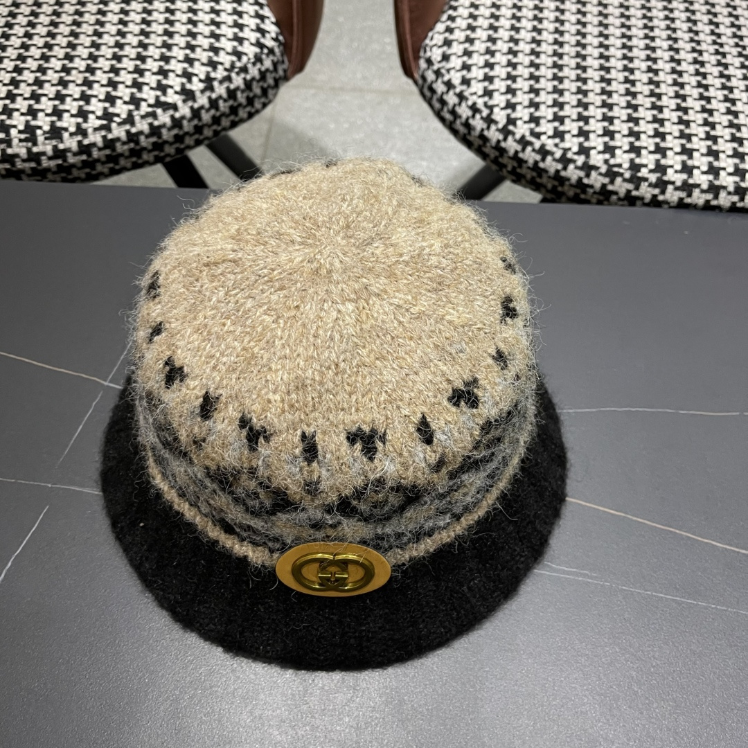  古奇渔夫帽♥️GUCCI 冬季加厚费尔岛风针织渔夫帽子女2025秋复古宽
檐显脸小保暖盆帽潮
