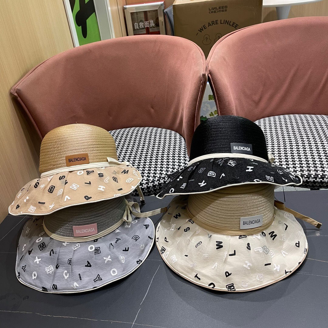  balenciaga 巴黎世家 啄木鸟夏季2025新款遮阳帽子女士大帽檐渔
夫帽户外防紫外线防晒帽