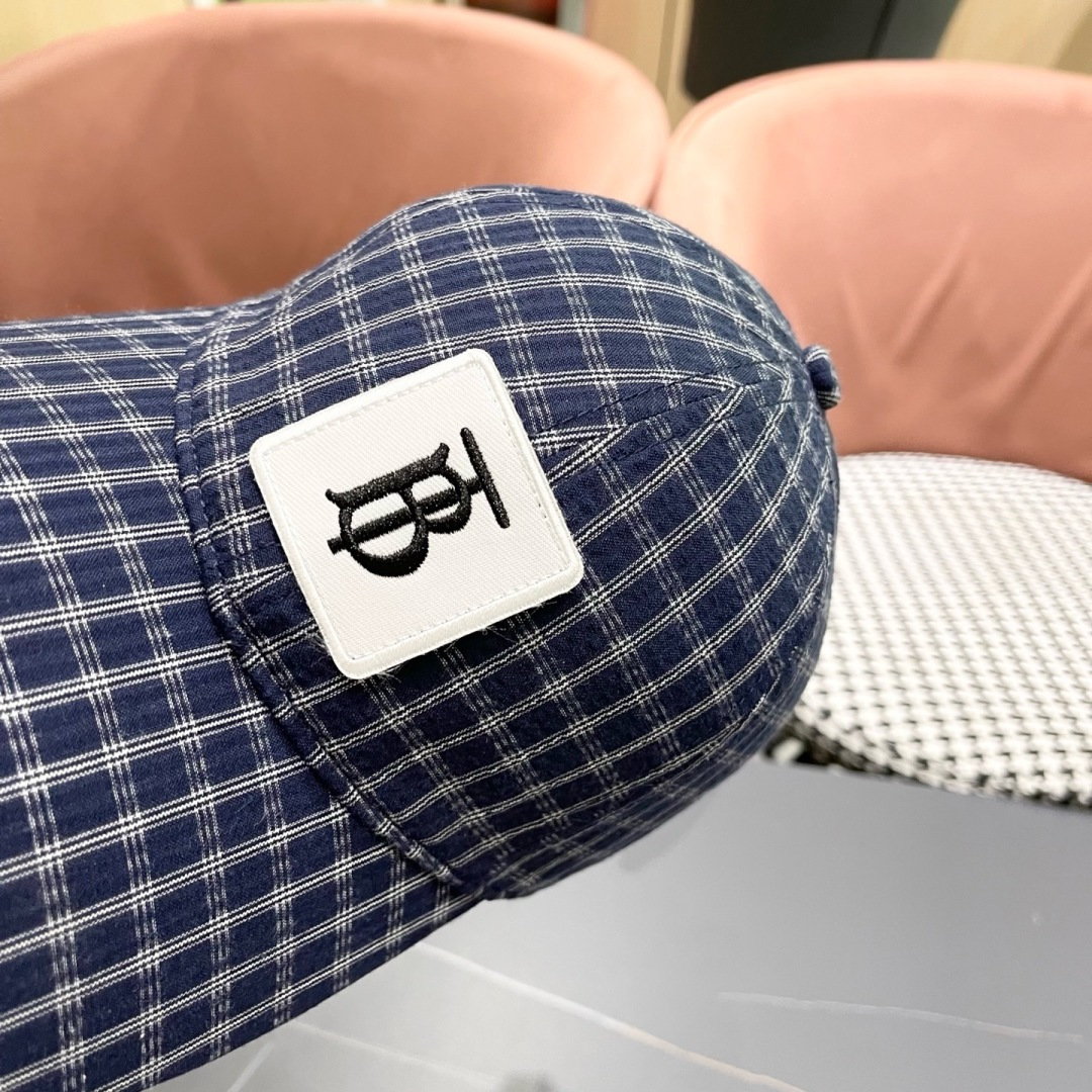 【巴宝莉BURBERRY】男女同款英伦风经典格子棒球帽2025新款棉麻鸭舌帽遮阳透气品脸小