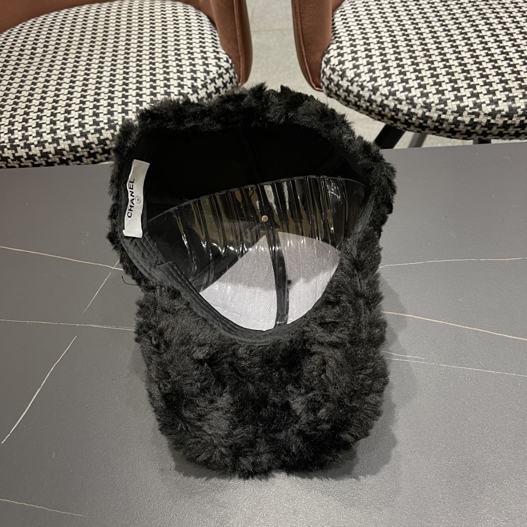【CHANEL香奈儿】2025毛绒绒秋冬新款棒球帽🌈百搭更有质感的一款