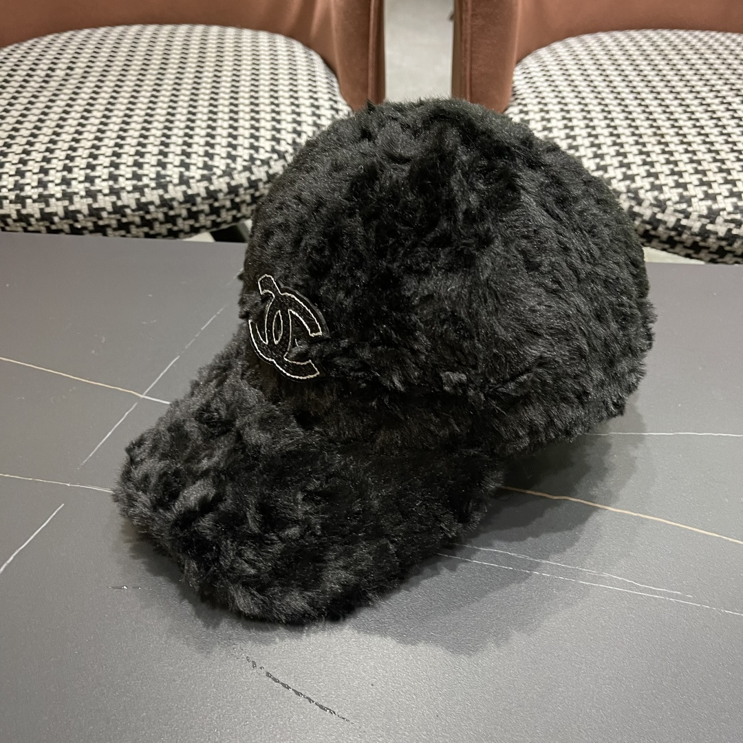 【CHANEL香奈儿】2025毛绒绒秋冬新款棒球帽🌈百搭更有质感的一款