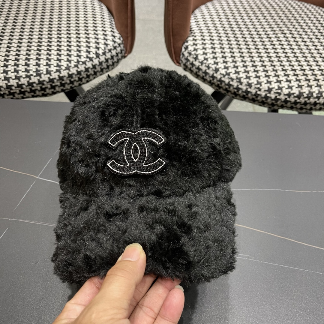 【CHANEL香奈儿】2025毛绒绒秋冬新款棒球帽🌈百搭更有质感的一款