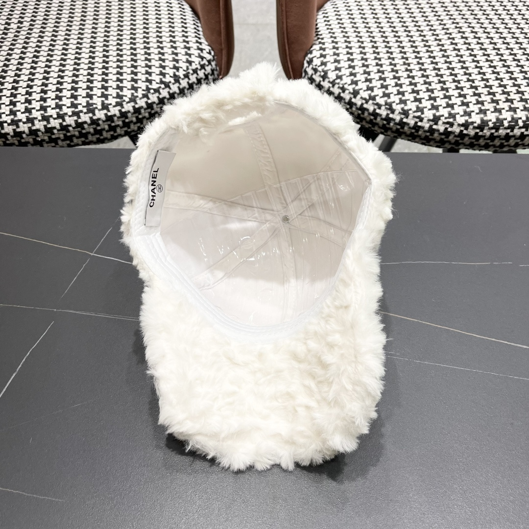 【CHANEL香奈儿】2025毛绒绒秋冬新款棒球帽🌈百搭更有质感的一款