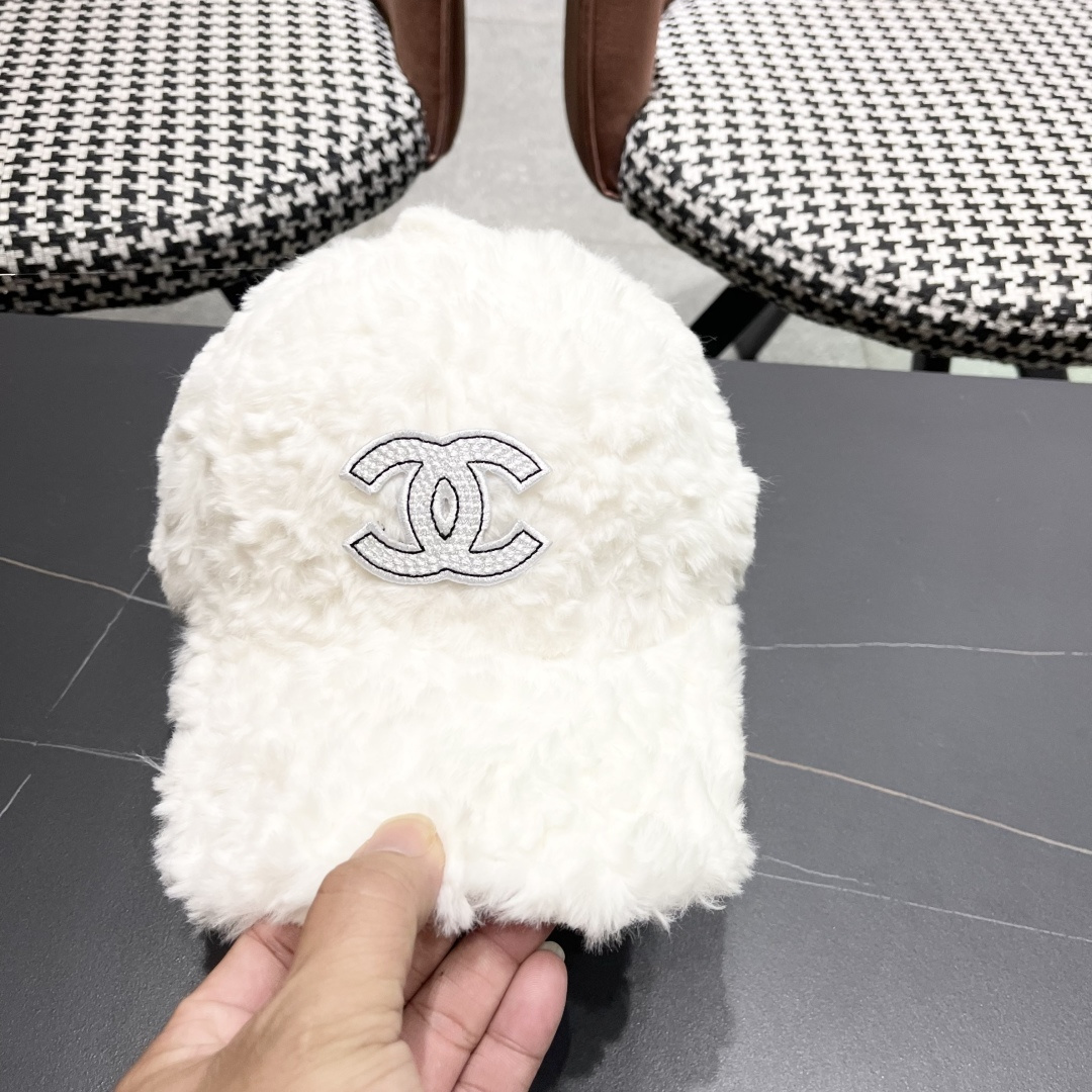 【CHANEL香奈儿】2025毛绒绒秋冬新款棒球帽🌈百搭更有质感的一款