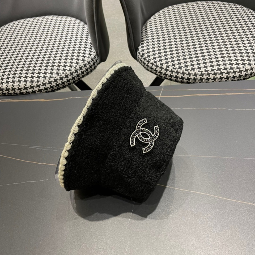 香奈儿新款羊羔毛渔夫帽 针织圈圈毛绒款 非常可爱的一款均码 2 色