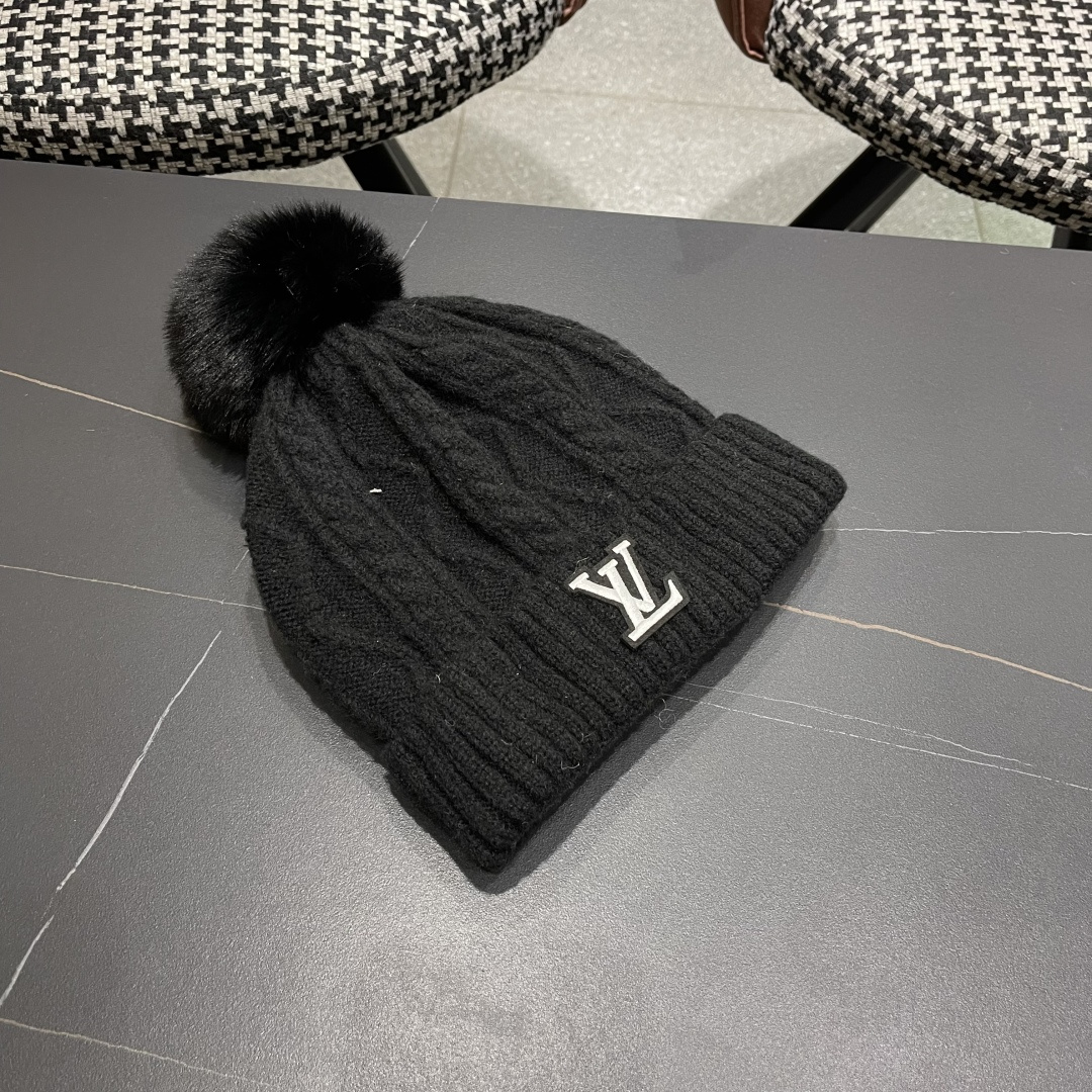 lv路易威登帽子2025女秋冬毛线帽韩版针织帽女士百搭毛球帽护耳冬季套头潮加厚帽