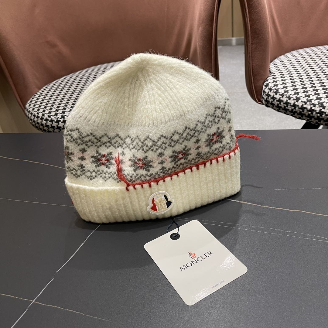 MONCLER（蒙口）雪花套头针织帽保暖百搭大头围复古毛线帽子女秋冬