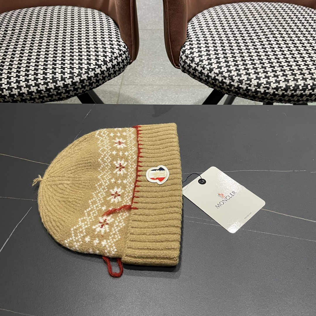 MONCLER（蒙口）雪花套头针织帽保暖百搭大头围复古毛线帽子女秋冬