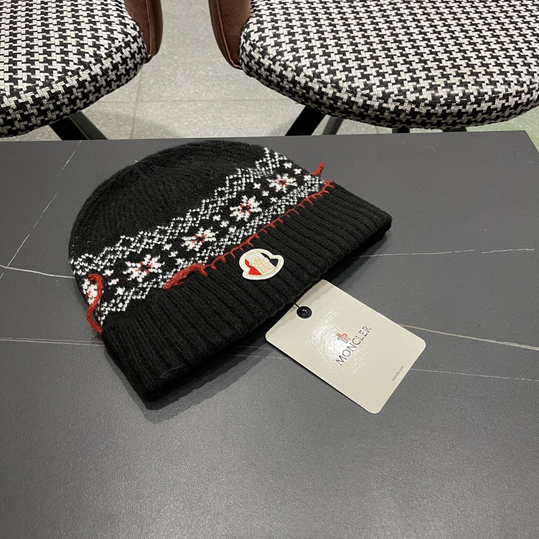MONCLER（蒙口）雪花套头针织帽保暖百搭大头围复古毛线帽子女秋冬