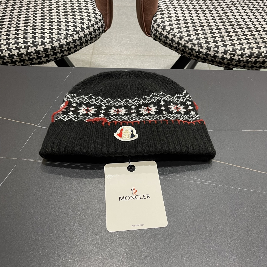 MONCLER（蒙口）雪花套头针织帽保暖百搭大头围复古毛线帽子女秋冬
