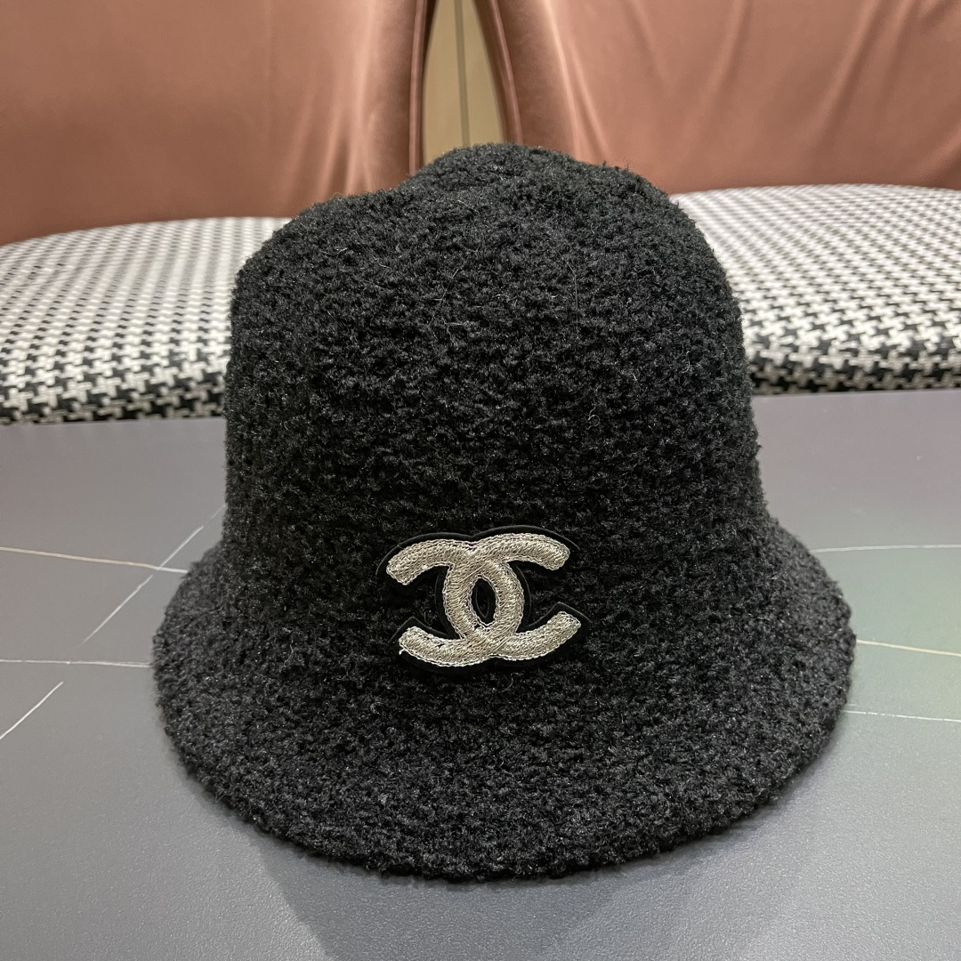 Chanel香奈儿 2025秋冬款渔夫帽毛绒保暖韩版盆帽潮