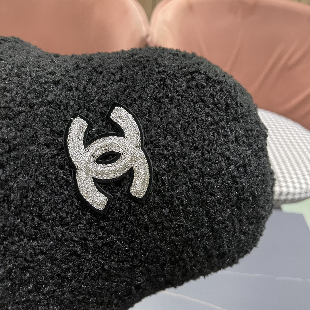 Chanel香奈儿 2025秋冬款渔夫帽毛绒保暖韩版盆帽潮