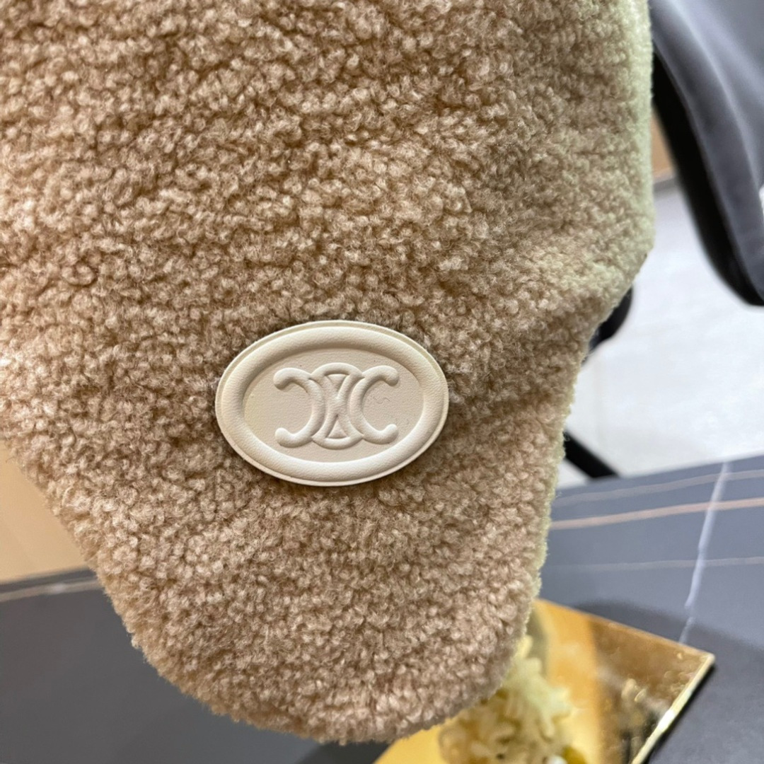 赛琳cellne 2025冬款雷锋帽女冬季时尚保暖加绒防寒骑车护耳帽防风东北户外帽子女