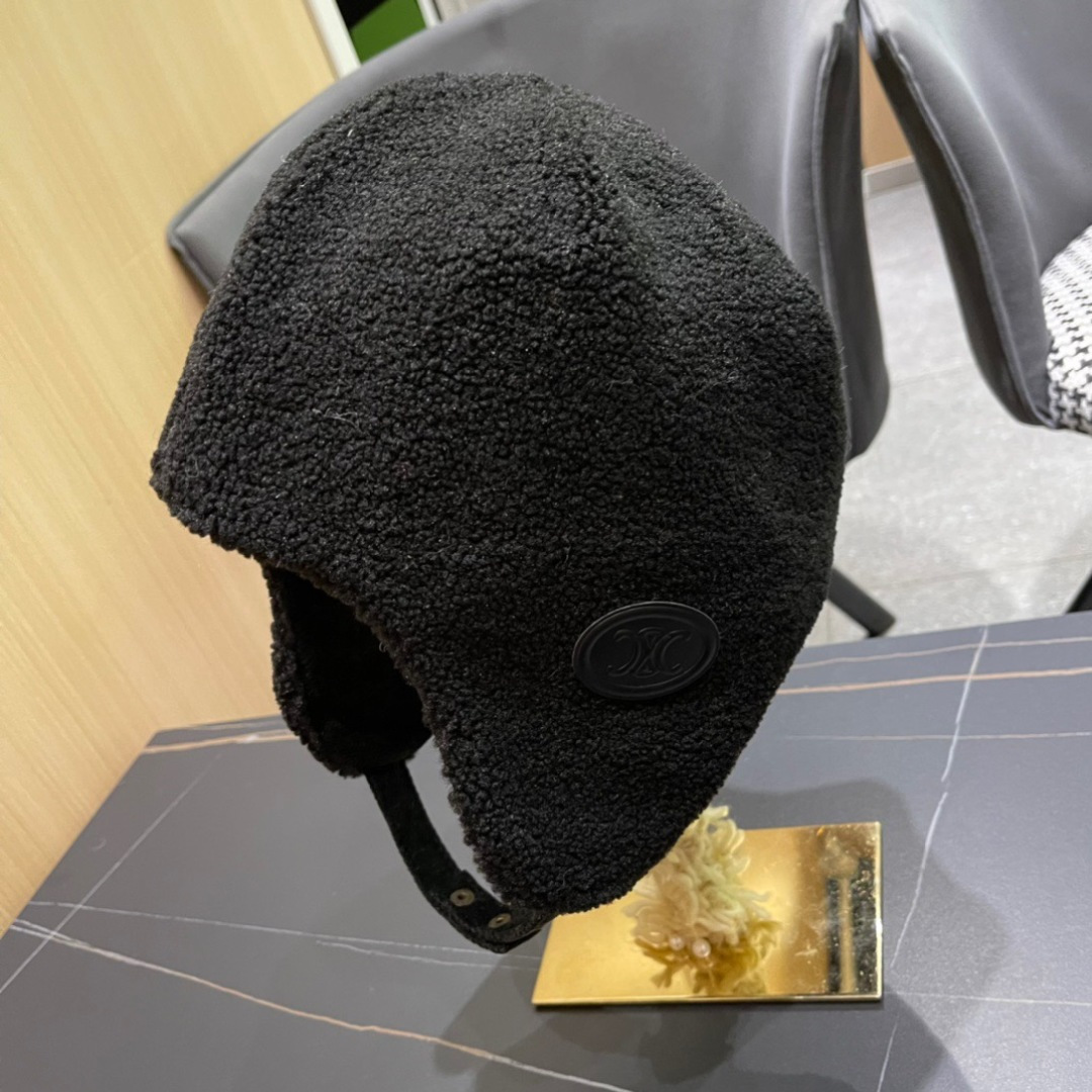 赛琳cellne 2025冬款雷锋帽女冬季时尚保暖加绒防寒骑车护耳帽防风东北户外帽子女