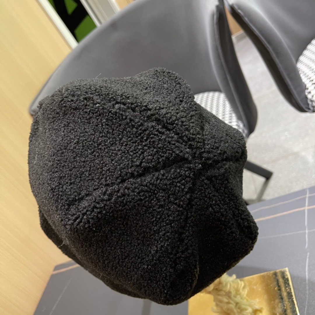 赛琳cellne 2025冬款雷锋帽女冬季时尚保暖加绒防寒骑车护耳帽防风东北户外帽子女