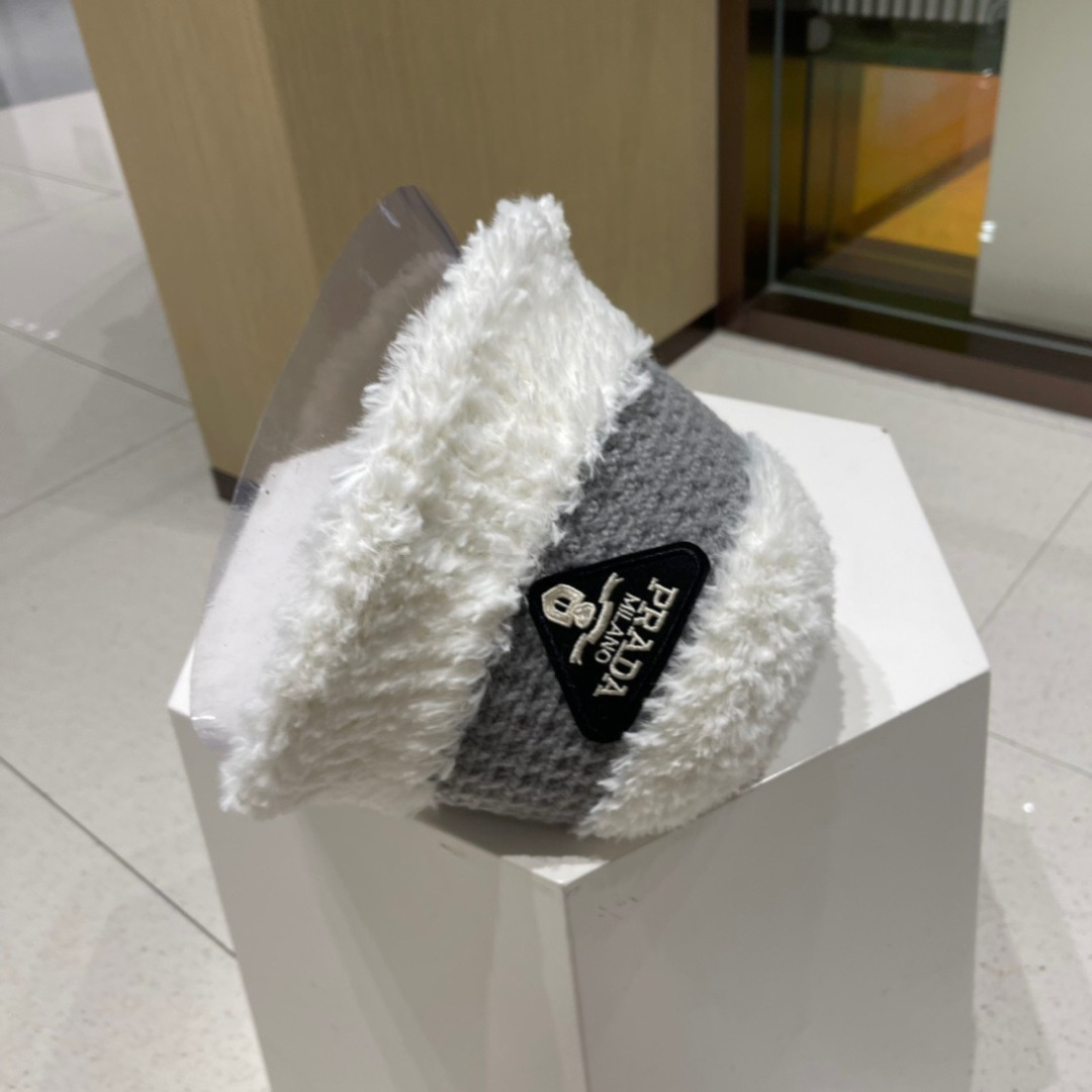 PRADA普拉达 2025新款毛绒针织帽子女冬加厚保暖护耳显脸小秋冬毛线帽女大头围