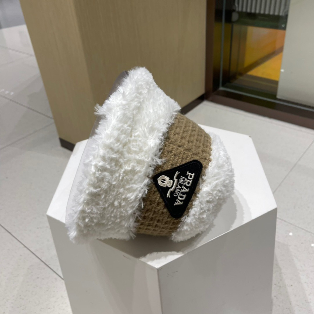 PRADA普拉达 2025新款毛绒针织帽子女冬加厚保暖护耳显脸小秋冬毛线帽女大头围