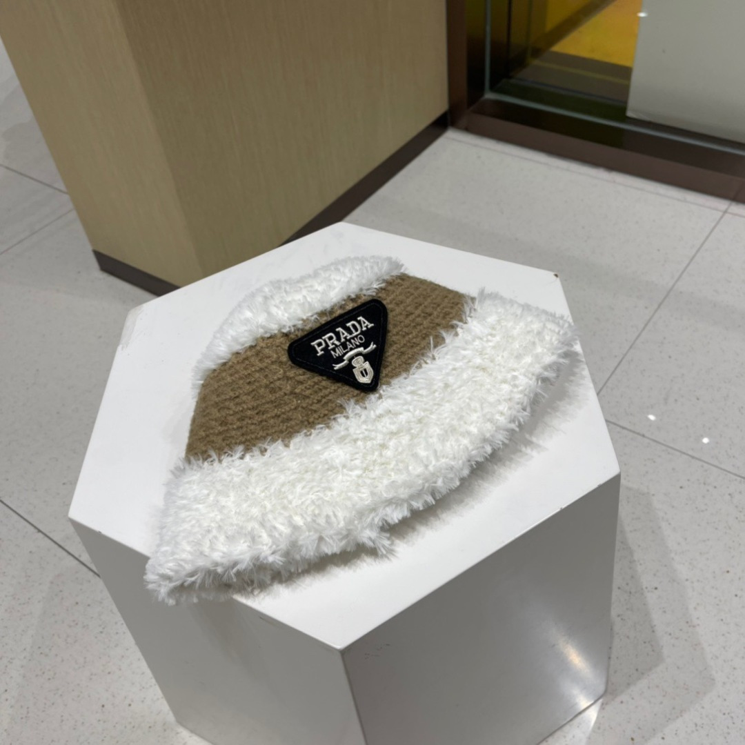 PRADA普拉达 2025新款毛绒针织帽子女冬加厚保暖护耳显脸小秋冬毛线帽女大头围