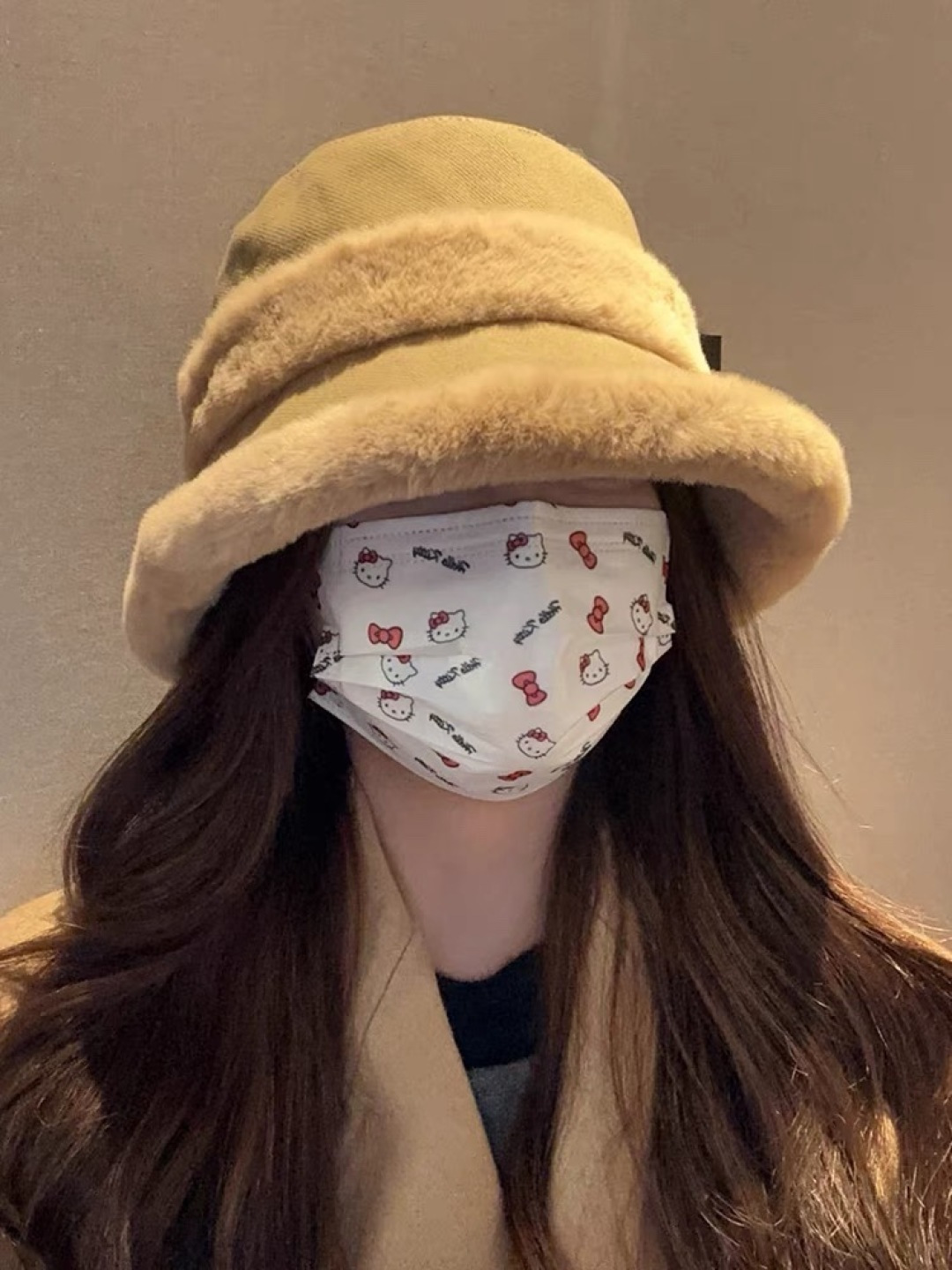 Dior迪奥2025秋冬款加厚羊羔毛渔夫帽子女休闲百搭显瘦平顶帽时尚盆帽