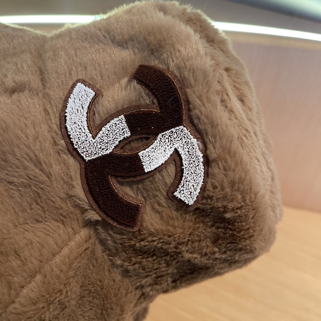 【CHANEL香奈儿】2025秋冬新款毛绒渔夫帽，超好