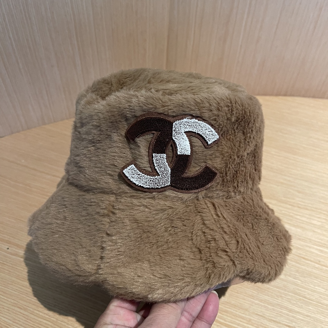 【CHANEL香奈儿】2025秋冬新款毛绒渔夫帽，超好