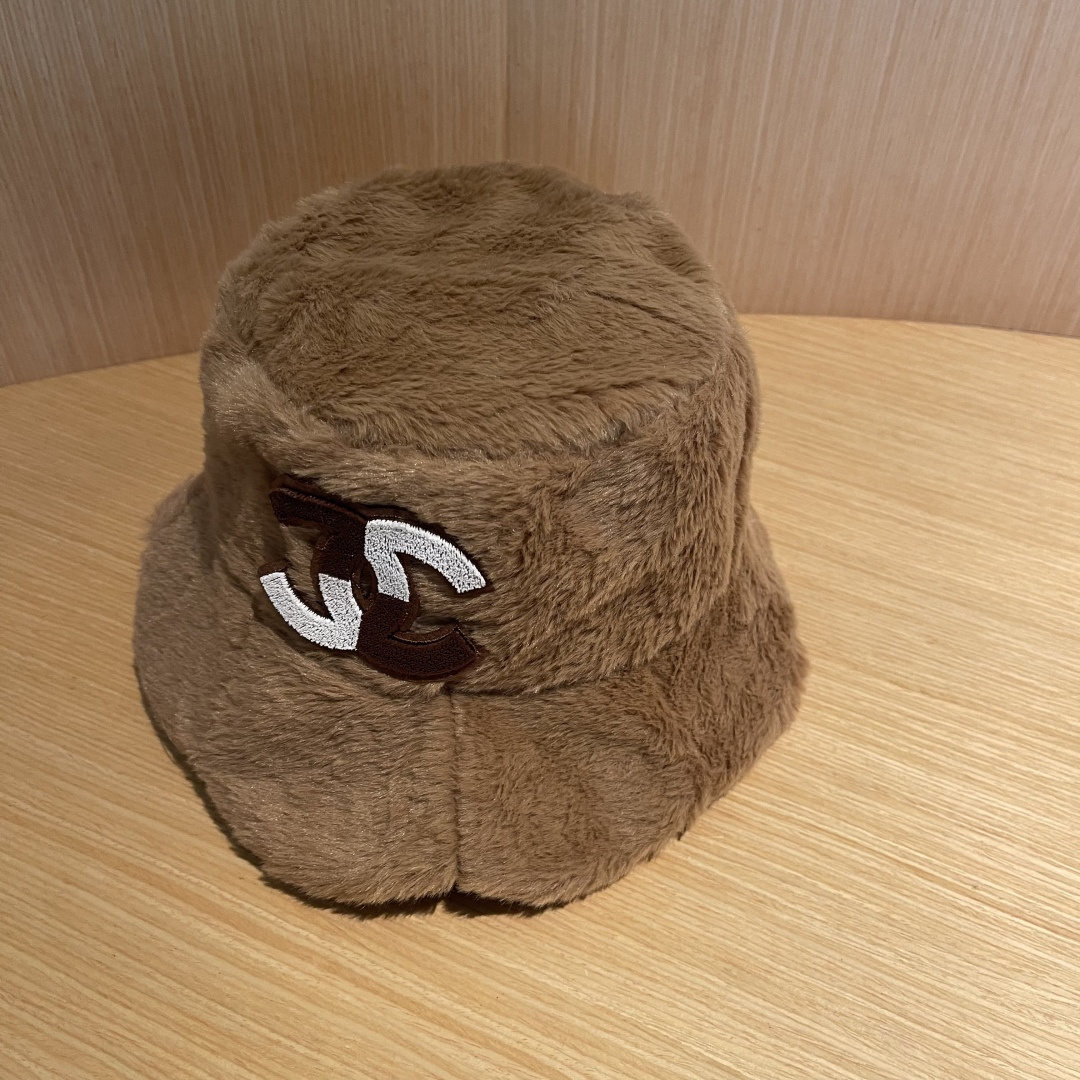 【CHANEL香奈儿】2025秋冬新款毛绒渔夫帽，超好