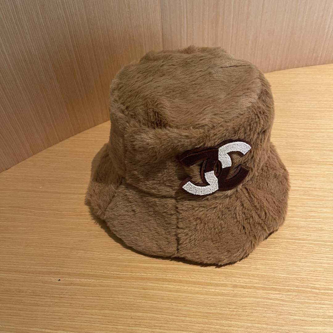 【CHANEL香奈儿】2025秋冬新款毛绒渔夫帽，超好