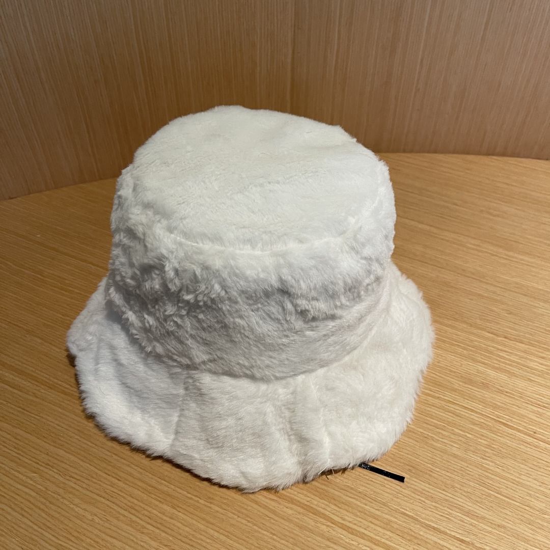 【CHANEL香奈儿】2025秋冬新款毛绒渔夫帽，超好