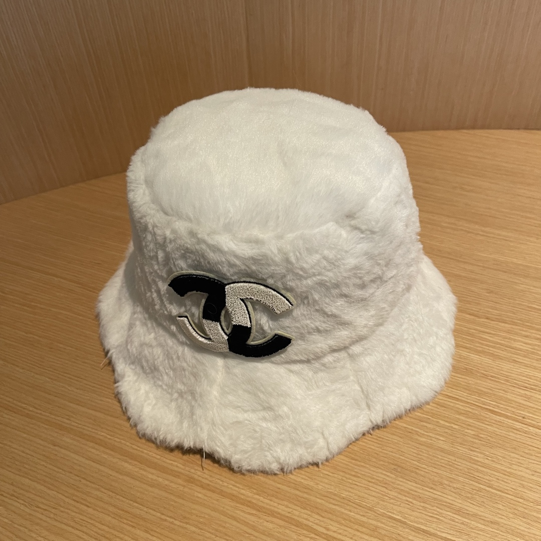 【CHANEL香奈儿】2025秋冬新款毛绒渔夫帽，超好