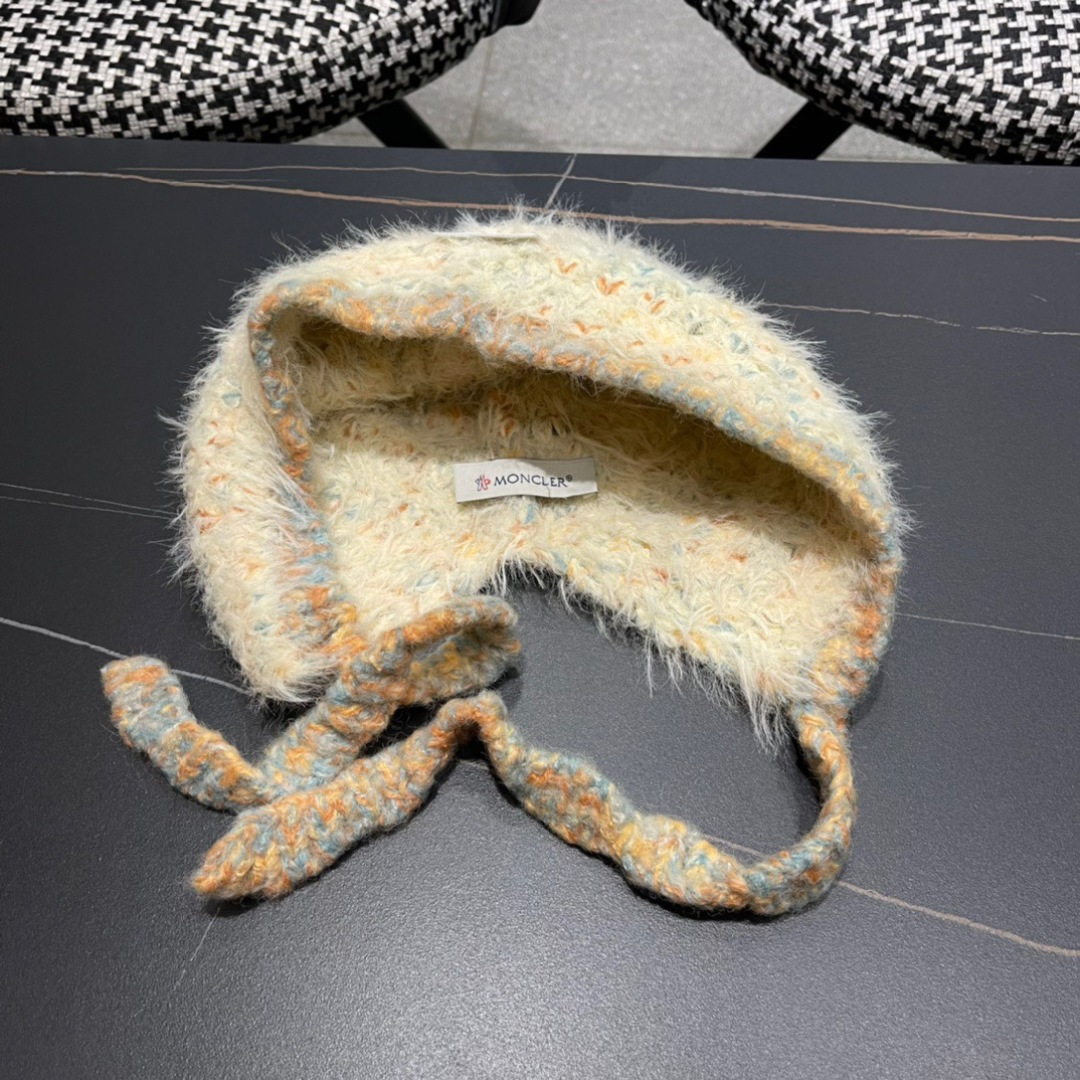 蒙口moncler2025新款毛绒布日系甜美可爱护其拼色保暖毛线针织帽女