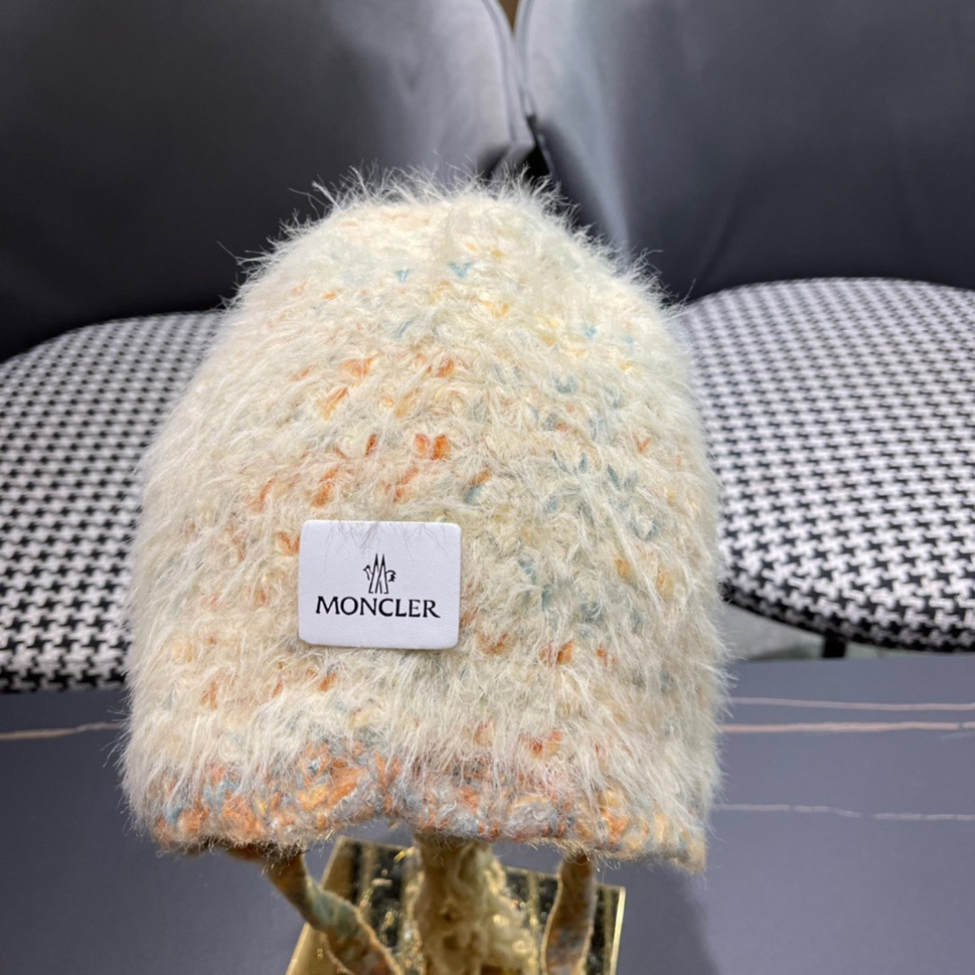 蒙口moncler2025新款毛绒布日系甜美可爱护其拼色保暖毛线针织帽女