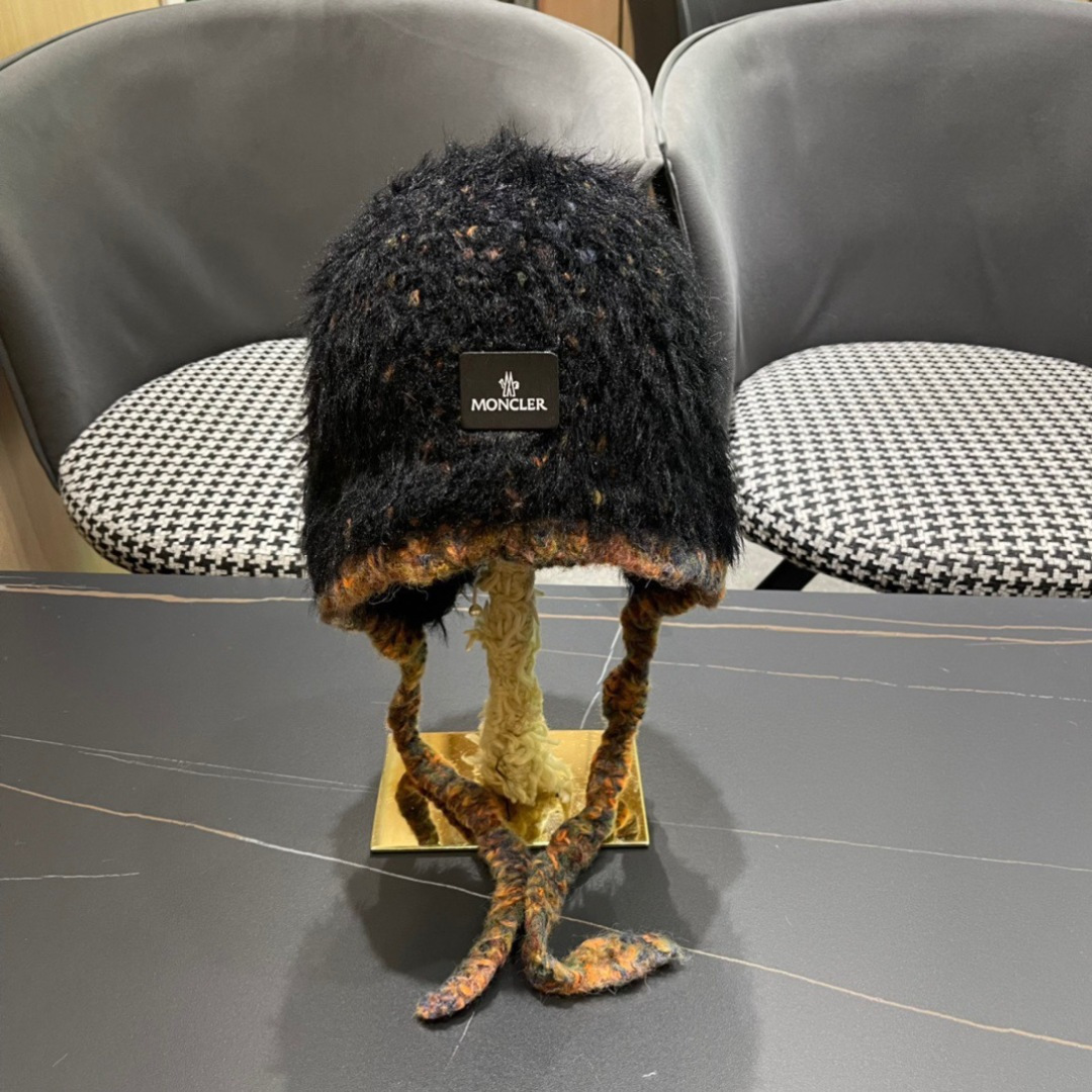 蒙口moncler2025新款毛绒布日系甜美可爱护其拼色保暖毛线针织帽女