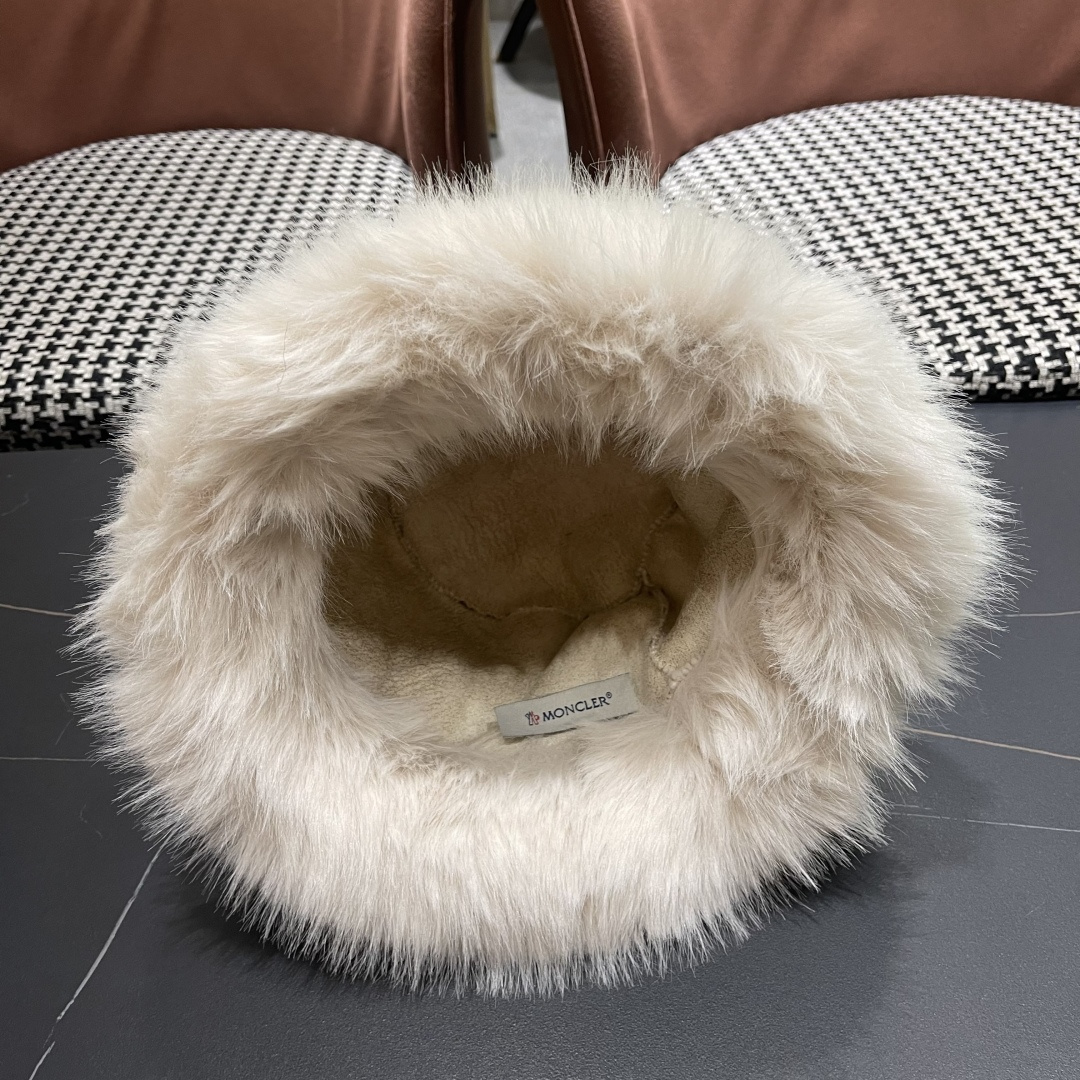 蒙囗MONCLER N 秋冬日系网红豹纹毛绒渔夫帽女保暖东北蒙古帽显脸小帽潮