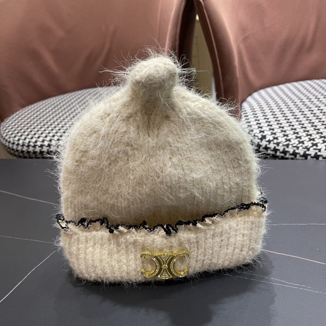 Celine赛琳可爱套头帽子女秋冬日系时尚针织帽保暖护耳毛线帽2025新款