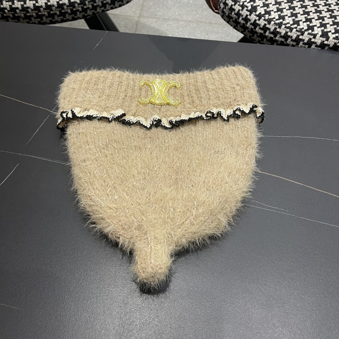 Celine赛琳可爱套头帽子女秋冬日系时尚针织帽保暖护耳毛线帽2025新款