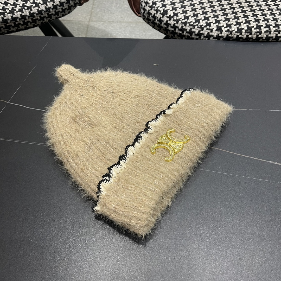 Celine赛琳可爱套头帽子女秋冬日系时尚针织帽保暖护耳毛线帽2025新款