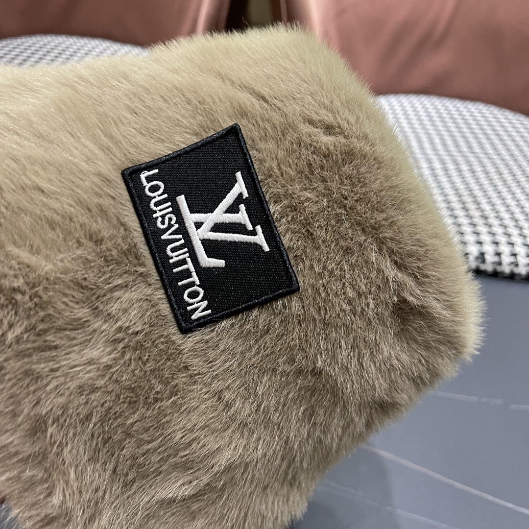 lv路易威登毛绒渔夫帽女2025新款秋冬大头围帽子显脸小帽潮