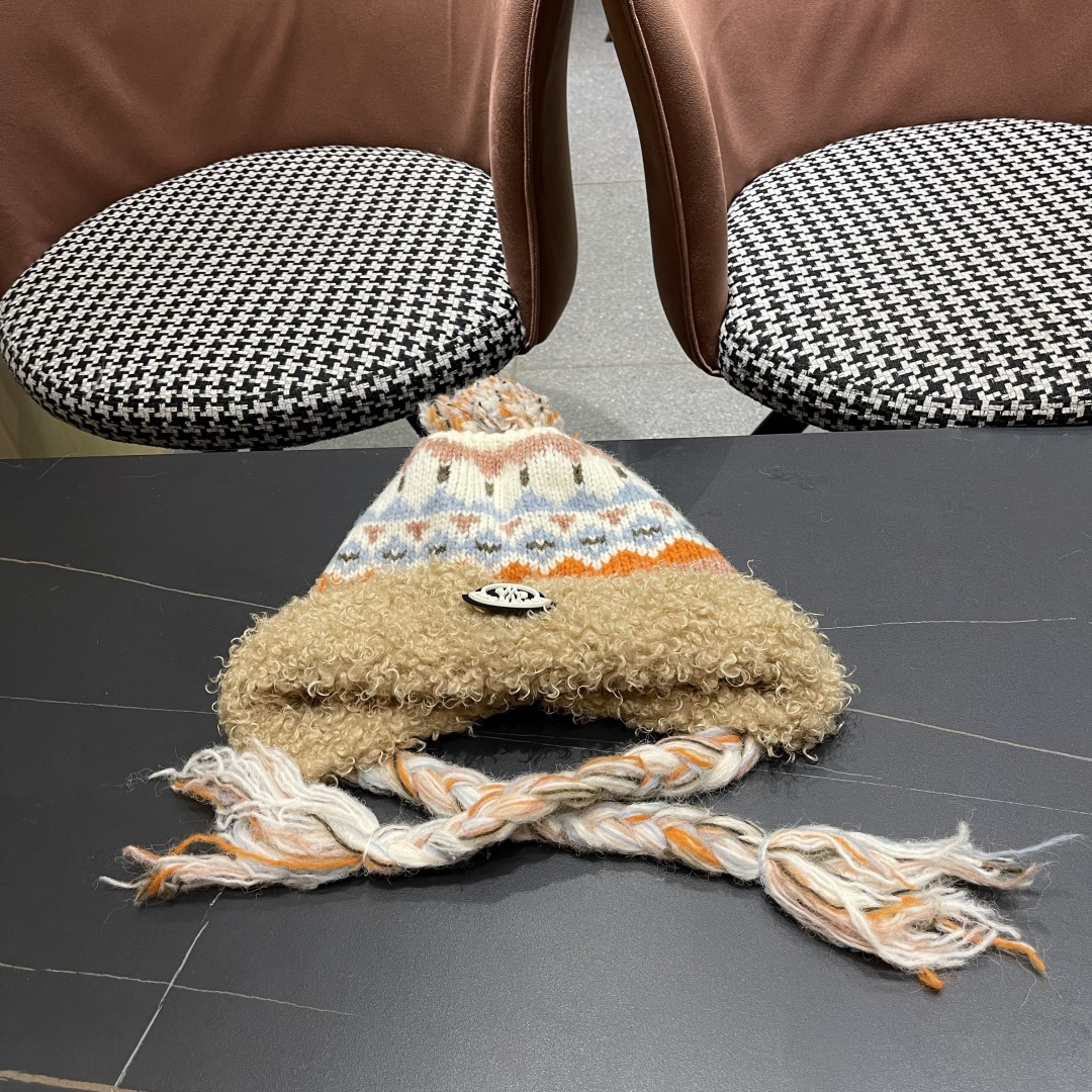 蒙口MONCLER 帽子女秋冬保暖提花辫子针织帽冬骑行韩版雷锋帽羊羔绒帽边毛线帽