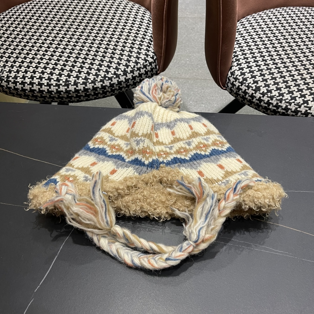 蒙口MONCLER 帽子女秋冬保暖提花辫子针织帽冬骑行韩版雷锋帽羊羔绒帽边毛线帽