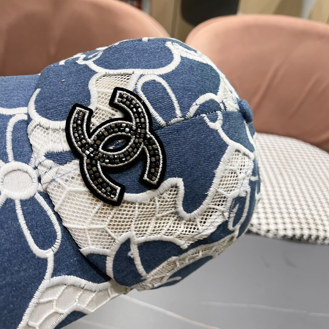 香奈儿CHANEL夏季新款剌绣花朵棒球帽子女时尚百搭鸭舌帽韩版网纱透气遮阳帽