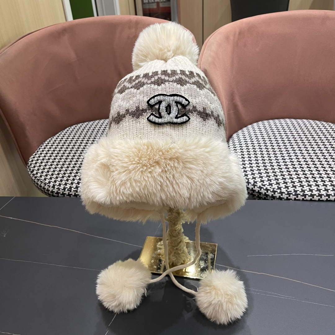NO:553157,Chanel* Chanel's new ski series woolen hat, the popular Lei Feng hat on the Internet, who can wear it in 4 colors, warm and good-looking, a must-have hat, fisherman hat, baseball cap, knitted hat, hat, chanel, chanel, espadrilles, hats19860909Chane*香奈儿新款滑雪系列毛线帽,火爆全网的雷锋帽,谁戴谁好4个色 保暖又好看,必备帽子渔夫帽棒球帽针织帽,帽子,chanel,chanel,espadrilles,hats,hat