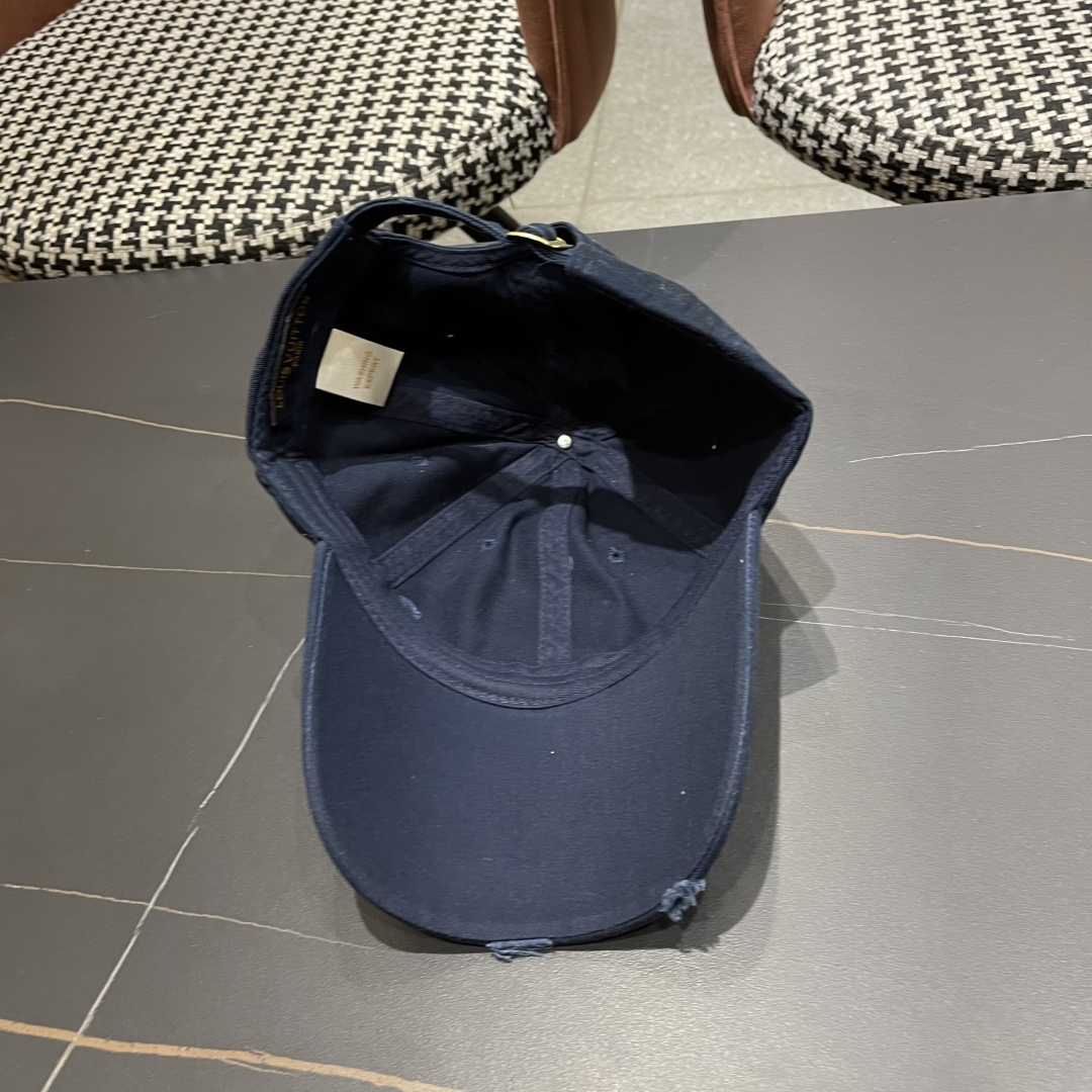 LV路易威登棒球帽🧢轻盈透气。完美版型，独家实物拍摄，男女适用