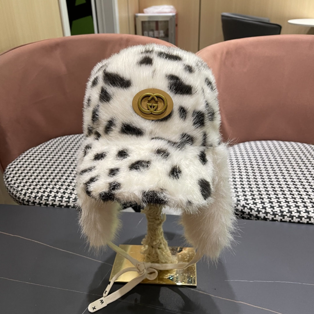 NO:553176,Gucci Gucci retro leopard print plush ear protection Lei Feng hat women's winter warm and thick ski Qi Xing cold protection tongue hat hat fisherman hat baseball cap knitted hat, hat, gucci, espadrilles, hats19860909古奇Guccl 复古豹纹毛绒护耳雷锋帽子女冬季保 暖加厚滑雪琦行防寒聘舌行帽帽子渔夫帽棒球帽针织帽,帽子,gucci,espadrilles,hats,hat