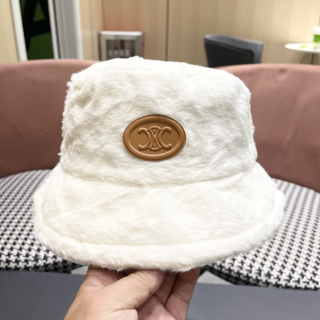 【CELINE赛琳】新款秋冬毛绒绒小桶帽渔夫帽，出街单品