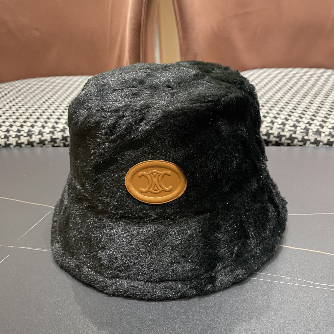 【CELINE赛琳】新款秋冬毛绒绒小桶帽渔夫帽，出街单品
