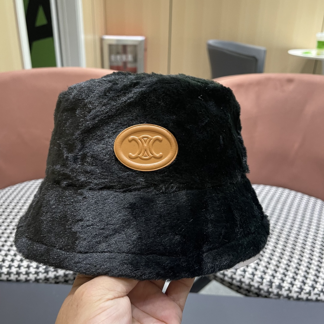 【CELINE赛琳】新款秋冬毛绒绒小桶帽渔夫帽，出街单品