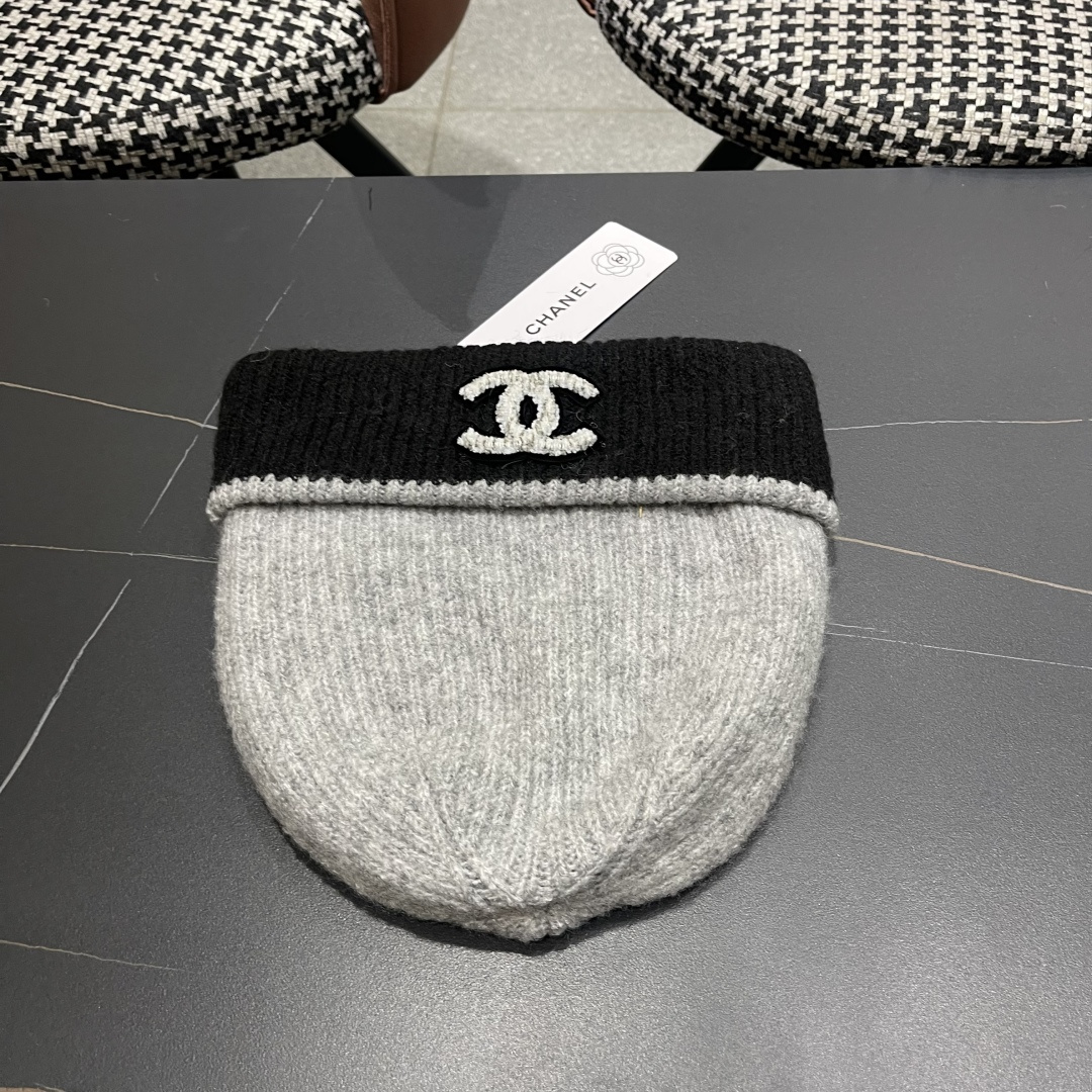 CHANEL香奈儿 秋冬新款大牌同款羊毛针织毛线帽均码，吊牌齐全～出街超好搭配！ 