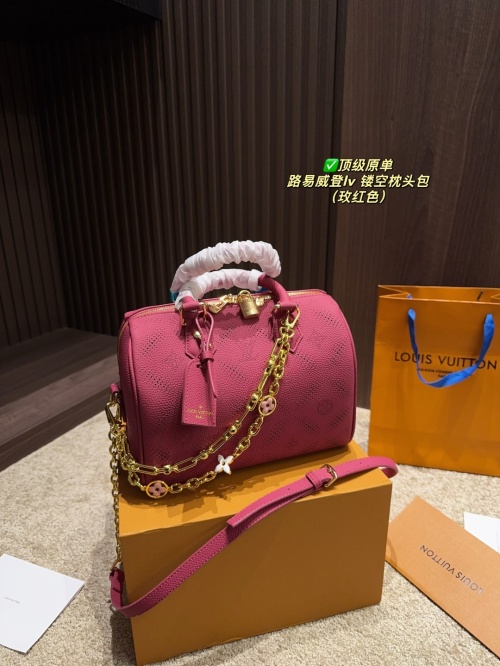 Louis Vuitton Speedy Nano Pillow Bag: Elegant & Timeless, 25x17cm 1 Louis Vuitton Speedy Nano Pillow Bag: Elegant & Timeless, 25x17cm